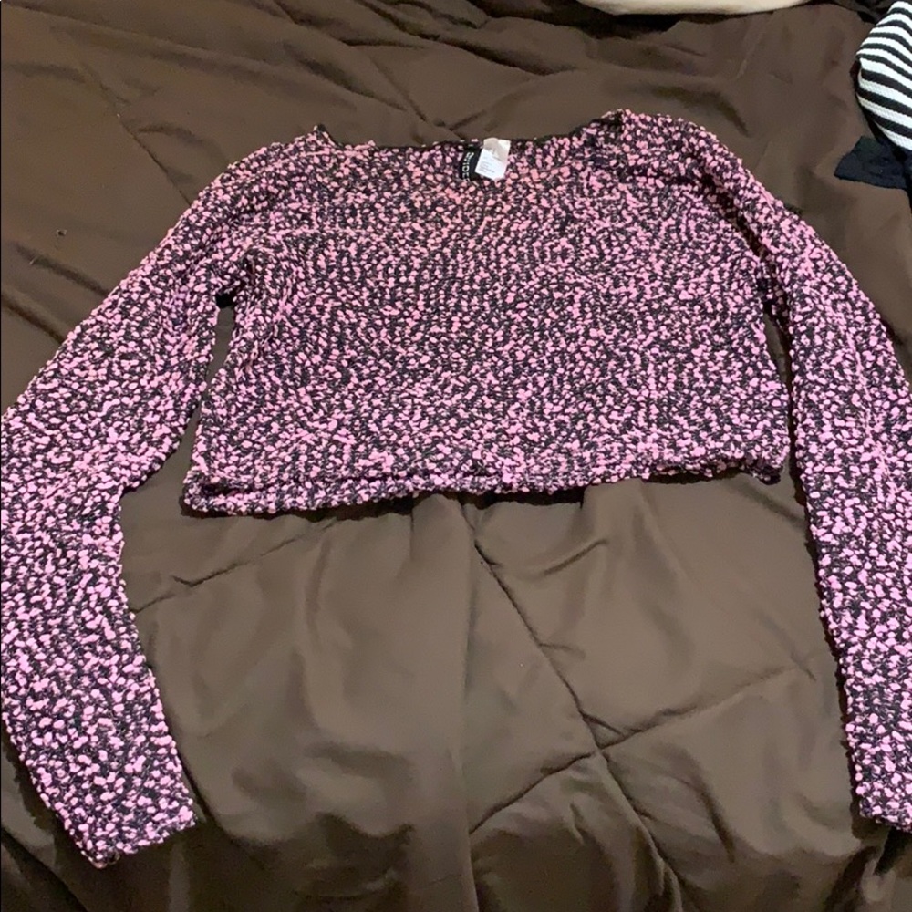 Sweater crop top